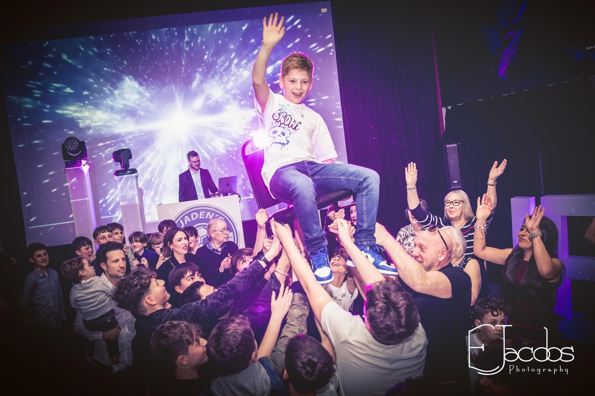 Bar Mitzvah DJ London - luxury party setup with lighting
